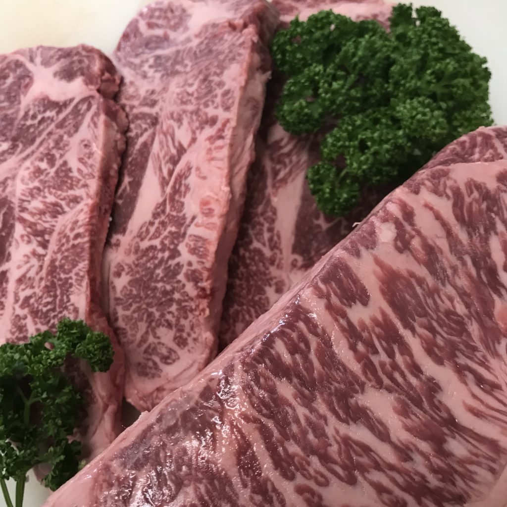 画像:国産交雑牛 サーロイン 六花牛